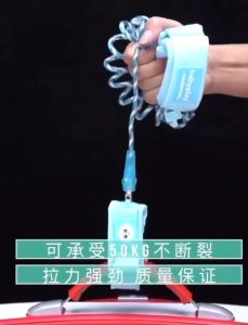 Ready Stock 360 Rotation Kids Anti Lost Baby Safety Harness Wrist Band Protection Sticker Key Lock Reflective Wrist