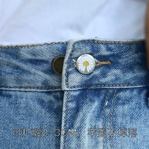 Metal Button Extender for Vintage Style Jeans: A Versatile Waist Adjustment Solution