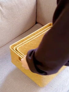 ตะกร้า กระจูดสาน มีหูจับ ทรงสี่เหลี่ยม ตะกร้าเก็บของ มี4ขนาดให้เลือก กล่องใส่เครื่องสำอางค์ ของตกแต่งห้อง