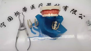 Dental Rubber Dam Clamp Barrier Clip Resin Material Separator Ring Can Autoclavable 134°C Dental Tools