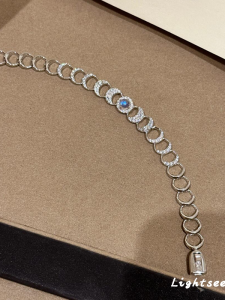 Exquisite Hollow Moon Bracelet Flashing Design Vintage Style Alloy Silver Gold Plated Star Cloud Universe Pattern Luxury Fashion Jewelry