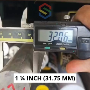 As alumunium 32 mm (1 1/4\") 6061 round bar