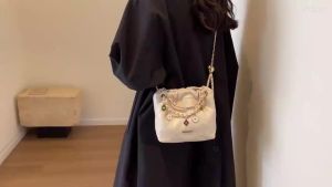 Tas Sling Jinjing Wanita: Tas Fashion Korea Import Modis Elegan Termurah
