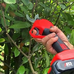 【COD】กรรไกรตัดกิ่งไร้สาย 21V Brushless 600W กรรไกรตัดกิ่งไฟฟ้า กรรไกร ตัดกิ่ง ไฟฟ้า กรรไกรตัดกิ่ง ไร้สาย ตัดกิ่งไฟฟ้า กรรไกรไฟฟ้า ปรับระดับใบมีดได้ 4 ระดับ (สำหรับใช้งานร่วมกับ Makita แบตเตอรี่ สายชาร์จ) กรรไกรตัดกิ่งไม้ Cordless Pro Pruner