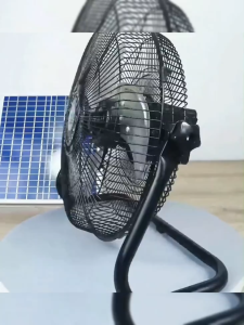 พัดลมพลังงานแสงอาทิตย์ พัดลมตั้งพื้นพ ร้อมแผงโซลาร์เซลล์ พัดลมตั้งโต๊ะ พัดลมแคมป์ปิ้ง แบตเตอรี่ในตัว พัดลมแคมป์ปิ้ง เสียงรบกวนต่ำ อา พัดลมโซล่าเซลล์ พัดลมโซล่าเซล Solar Fan ขนาด 14/12 นิ้ว ปรับ Speed ได้ 3 ระดับ พัดลมพลังงานแสงอาทิตย์