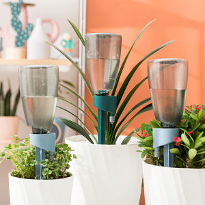 Self-Watering Pots & Automatic Watering Systems: A Comprehensive Guide