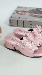 Pamstore - Sandal Pesta Anak Perempuan Hak 3cm Selop Motif Bunga Mutiara | HR042
