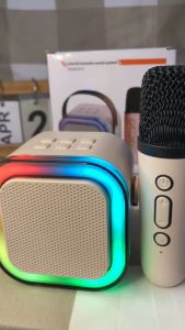 Speaker bluetooth 2Mic 1 set karaoke speaker ktv Wireless K-12 Lucu Portabel Luar Ruangan Speaker Nirkabel Mic Wireless Salon Bluetooth Full Bass Stereo Music Box Speaker Bluetooth Full Bass Subwoofer Speaker Aktif Super Bass Subwoofer Full Bass