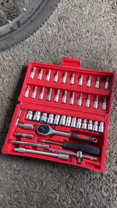 [SG Stock]46PCS Socket Wrench Set – Professional Auto Repair Tool Kit with Chrome Vanadium Steel Portable Case Complete Bits & Sockets