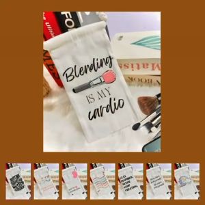 Personalized Travel Makeup Brush Holder - Custom Canvas Pouch for Beauty Essentials Holiday and Celebration Gift Portable & Stylish