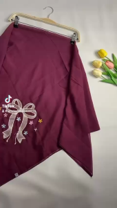 Hijab Segi Empat Paris Bordir Pita Bintang / Kerudung Segiempat Paris Bordir Pita