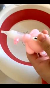 Dụng cụ hút mũi hình Gấu kèm gắp rỉ mũi cho bé chất liệu Silicon mềm mại an toàn cho mũi bé