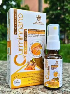 Xịt vết thương Curmin Nano giúp nhanh lành vết thương kích thích tái tạo da hạn chế sẹo chai 15ml