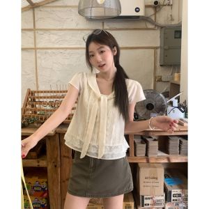 Áo Sơ Mi Tay Ngắn Cổ Kết Thêu Hoa Mơ
