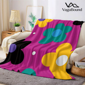 magenta groovy flower Flannel Blanket Warm Soft Halloween Christmas Decorative Couch Warm Cozy All-Season Gift