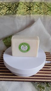ALL NATURAL(ORGANICS) NIACINAMIDE WHITENING SOAP - 135 Grams (1 Pc)