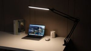 LED Desk Lamp with Clip Folding Metal Long Swing Arm Table Lamp for Study Table Adjustable Table Lamp for Nail Tech