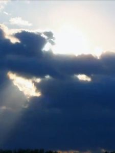 กันแดดผิวหน้า ครีมกันแดด ฉ่ำวาวผุดผ่องโลชั่นกันแดด Sunscreen SPF+ 50 PA+++ ซึมไว ไม่มัน ไม่อุดตัน 60ML