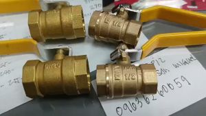 Brass Ball Valve 1/2 3/4 1 Female Thread Connector Joint Water Gas Oil Pipe Fitting Coupler Adapter