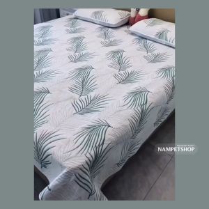 ชุดผ้าคลุมเตียงปักลายบนผืนผ้า (เซ็ท 3 ชิ้น) - ผ้าคลุมผืนใหญ่ ขนาด 250x 270 cm.