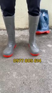 Ủng bảo hộ lao động mũi thép đế thép Hoa San size 39-43 ủng chống đinh ủng mũi thép U011