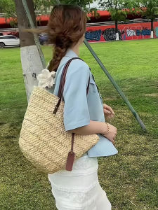 Elegant Short Sleeve Womens Shirt Spring Summer Casual Fashion High-End Sensation Beautiful Matching Top European Style