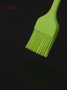 aiGooTan Medan - KUAS MINYAK JUMBO - Kuas Silikon Ayam Bakar - Kuas Solid Utuh Oles Kue Tahan Panas