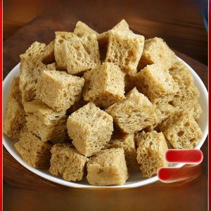 Henan Special Dry Glutenous Rice Noodles Premium Quality Roasted Wheat Gluten Cold Skin Shanghai Roasted Wheat Gluten Dry Goods 500g