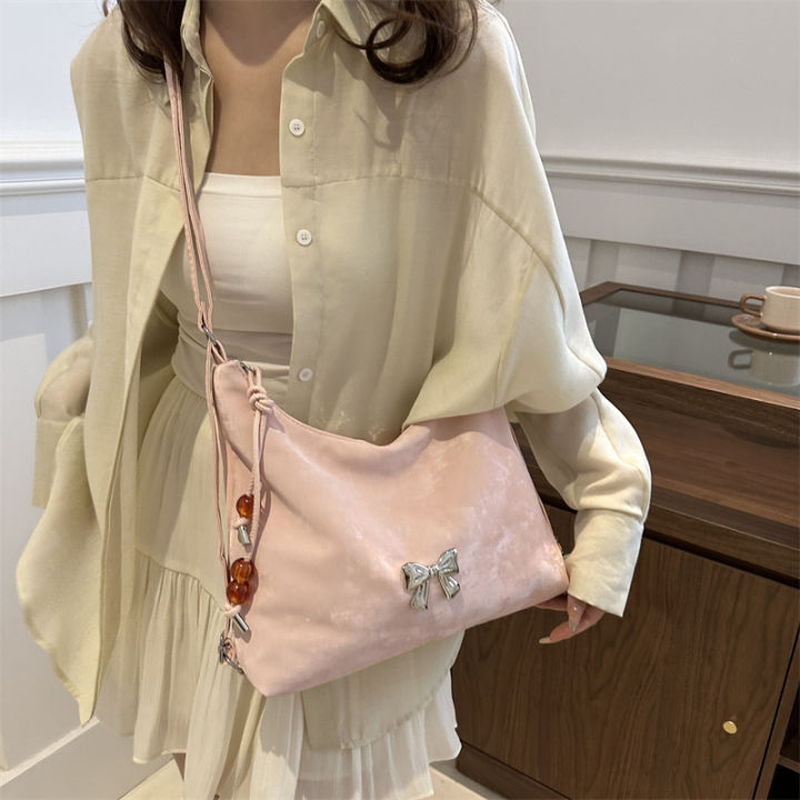 T%C3%BAi%20%C4%90eo%20Vai%20N%E1%BB%AF%20Dung%20T%C3%ADch%20L%E1%BB%9Bn%20M%C3%B9a%20H%C3%A8%202024%20T%C3%BAi%20Tote%20Thi%E1%BA%BFt%20K%E1%BA%BF%20%C4%90%E1%BB%99c%20%C4%90%C3%A1o%20T%C3%BAi%20%C4%90eo%20Ch%C3%A9o%20Th%E1%BB%9Di%20Trang%20T%C3%BAi%20%C4%90eo%20Vai%20M%E1%BB%81m%20PU%20-%20Image%204