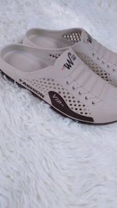 รองเท้าแตะผู้ชาย รองเท้าแตะแบบสวม รองเท้าชายหาด รองเท้าแตะระบายอากาศ 2521