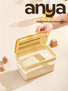 anya | Portable Baby Food Storage Box with Spoon