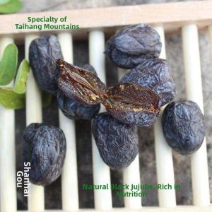 Ready to Eat Fresh Black Dates
