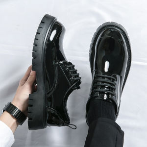 Mens Slip-On Loafers Thick Bottom Glossy Trendy Leather Shoes Spring 2023 Heightening Lazy Bean Bean Shoes Fashionable Korean Style