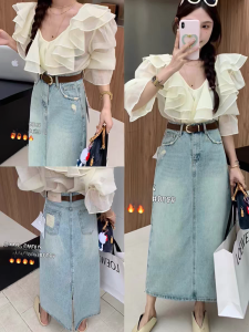 กระโปรงยีนส์ทรงเอเอวสูง ผ่าหน้า กระโปรงทรงเอเข้ารูปสำหรับผู้หญิง ฤดูร้อน 2024 กระโปรงสั้นทรงเอเข้ารูปสไตล์ใหม่