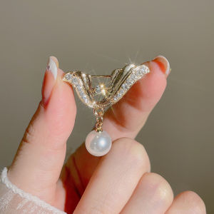 High-End Womens Corsage Womens Hidden Hook Pin Neckline Fashion Tape Handy Gadget Chest Small Brooch Clasp Fixed Clothes Safety Pin