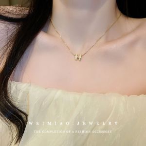 Trendy Letter 3D H Necklace Womens Fashion Minimalist Style Titanium Steel Chain Fairy Atmosphere Versatile Clavicle Chain