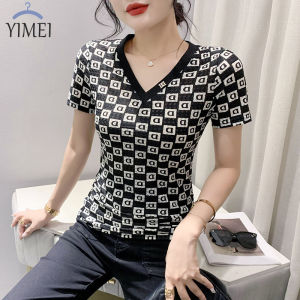 Yimei Áo thun lưới Quảng Châu đẹp cho nữ áo thun cổ chữ V 2023 ngắn tay mùa hè mới Áo thun nữ ôm vừa in thon