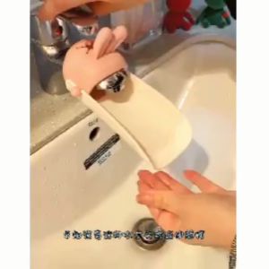 [ READY STOCK ] 1pcs Silicone Rabbit-shape Faucet Extender For Kids Sink Handle Extension Bathroom Kitchen Bathtub Anti-Splash