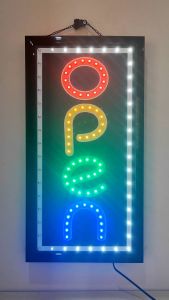 ป้ายไฟ OPENแนวตั้ง 4สี ป้ายไฟLED ป้ายไฟร้าน ป้ายไฟตกแต่งร้าน ป้ายไฟวิ่ง ป้ายไฟตัวอักษร ป้ายไฟสำเร็จรูป LB00003