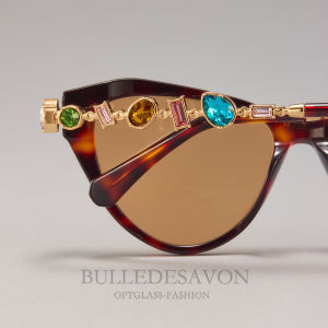 BULLE DE SAVON | Swarovski Cat-Eye Black Gemstone Stylish Face Slimming UV Protection Sunglasses