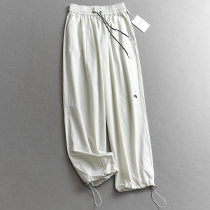 กางเกงกีฬาแบบบางระบายอากาศได้ดีสำหรับผู้หญิงในฤดูร้อนปี 2025 กางเกงขายาวลำลองแบบลำลองแห้งเร็ว กางเกงทำงานแบบมีกระเป๋า