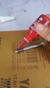 น้ำยาล็อกเกลียว กาวกันคลาย แรงยึดปานกลาง แรงยึดสูง เบอร์ 242 243 263 271 ขนาด 10ml/50ml