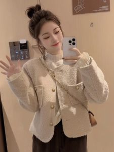 Winter Womens Short Woolen Coat Fashionable French Style Small Fragrance Wind Top Buttoned Long Sleeve Loose Fit Pure Color