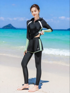 XTEP | Conservative Hooded Swimwear For Beach Vacation And Diving