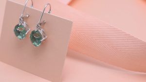 Bông Tai Fluorite Thật Tự Nhiên Fluorite Nhiều Màu Bạc Thật 925 Phong Cách Thường Ngày Quà Tặng Sinh Nhật Năm Mới Cho Nữ Bông Tai Thả