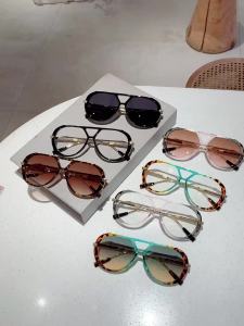 Kính Mát Phi Công Cổ Điển Cho Nữ 1/2 Chiếc Cầu Đôi Chuyển Màu Nhiều Màu Sắc Thường Ngày Sắc Thái Hợp Thời Trang Thiết Kế Sang Trọng Kính Chống Nắng Thời Trang