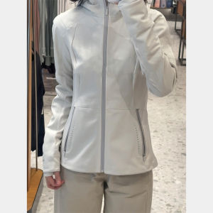SUHUIQIAN | Soft Shell Fitted Waist-Defining 3-in-1 Jacket