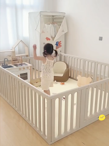 Playpen For Baby Adjustable Shape Queen/King Size HDPE Safety Fence Easy To Install Indoor Baby Safety Barriers