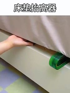 Dual-Purpose Mattress Lifter & Bed Helper