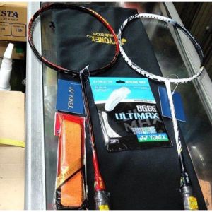 RAKET badminton yonek astrok 99 pro